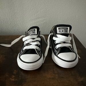 BRAND NEW Toddler Converse Chuck Taylor All Star Sneaker - NWOT